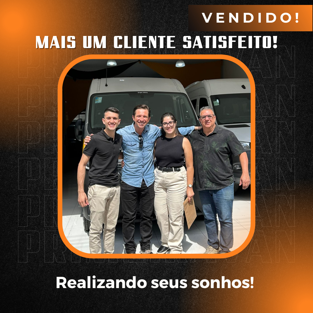 Entrega Renault Master - Junior da HarleyTur
