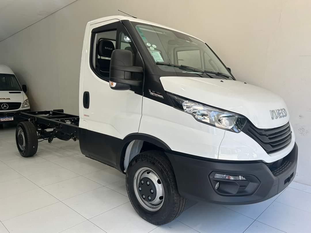 Iveco Daily 35-160 Chassi 2025 Zero Km - A Partir de 279.000,00