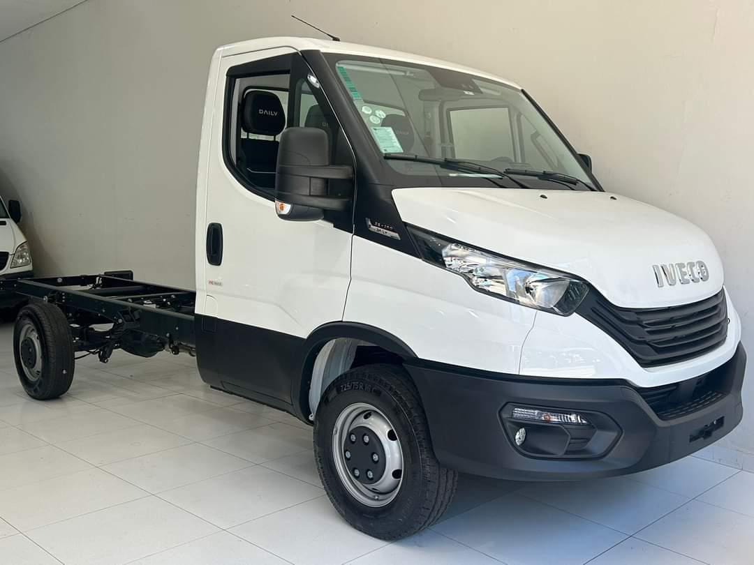 Iveco Daily 35-160 Chassi 2025 Zero Km - A Partir de 279.000,00