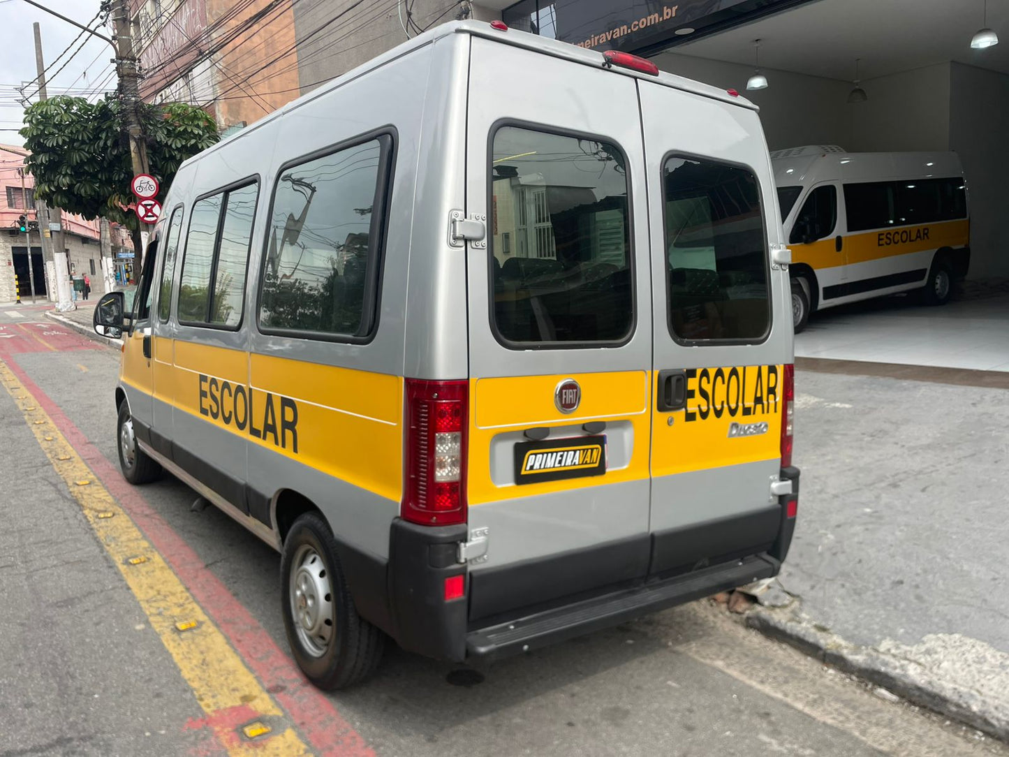 Fiat Ducato Escolar - 28 Lugares - 2014 - Usada R$159.900,00