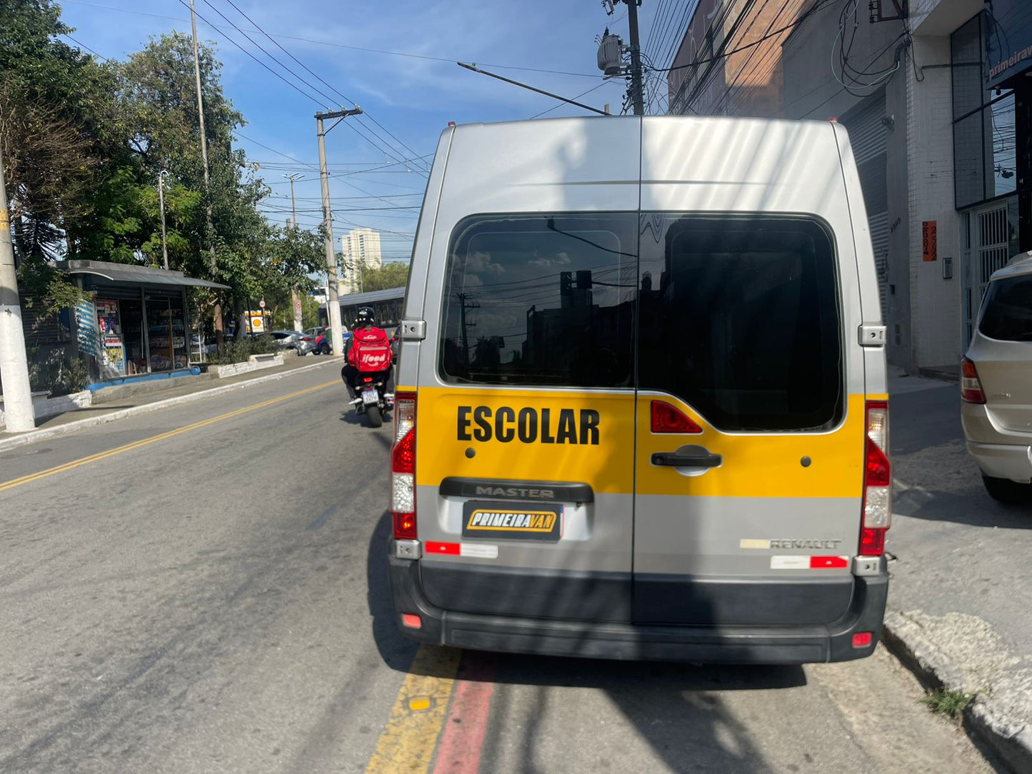 Renault Master L3 Escolar- 14/15- R$169.900,00