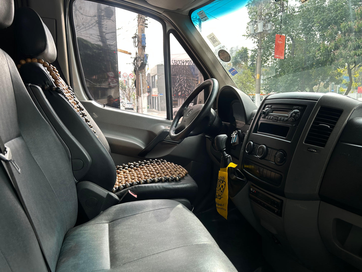 Mercedes Benz Sprinter Executivo 415 17/18 - T.B - R$175.900,00