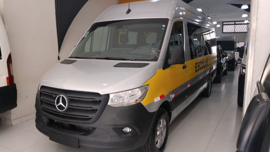 Mercedes Benz Sprinter 417 Escolar Extra Longa 2023-2024 28 lugares