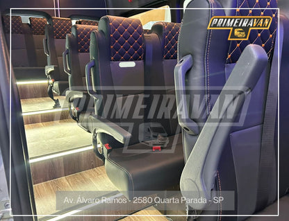 Sprinter 417 Escolar - 28 Lugares - LED, Patamar, Ar Condicionado Frontal e Traseiro - A Partir de R$335.900,00