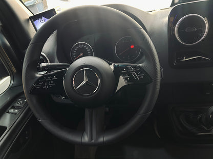 Mercedes-Benz Sprinter 417 Escolar  Kit Hitch 0KM- 28 Lugares - LED, Patamar, Ar Condicionado Frontal e Traseiro - A Partir de R$375.900,00