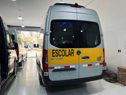 Mercedes-Benz Sprinter 417 Escolar  Kit Hitch 0KM- 28 Lugares - LED, Patamar, Ar Condicionado Frontal e Traseiro - A Partir de R$375.900,00