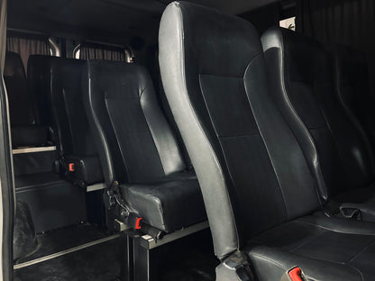 Mercedes Benz Sprinter Executivo 415 17/18 - T.B - R$175.900,00